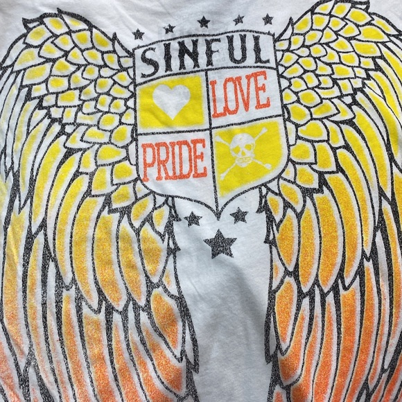 Sinful 💯 Cotton Butter Soft Print Tee Distressed Collar and Sleeveless - Picture 12 of 16